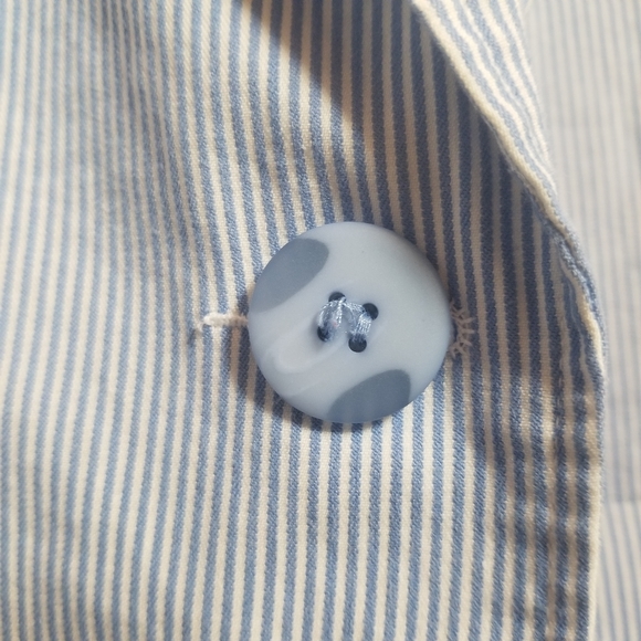 Boxy Blue & White Stiped Blazer - Picture 9 of 9